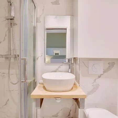 Pick A Flat's In Le Marais - Rue Vieille Du Temple