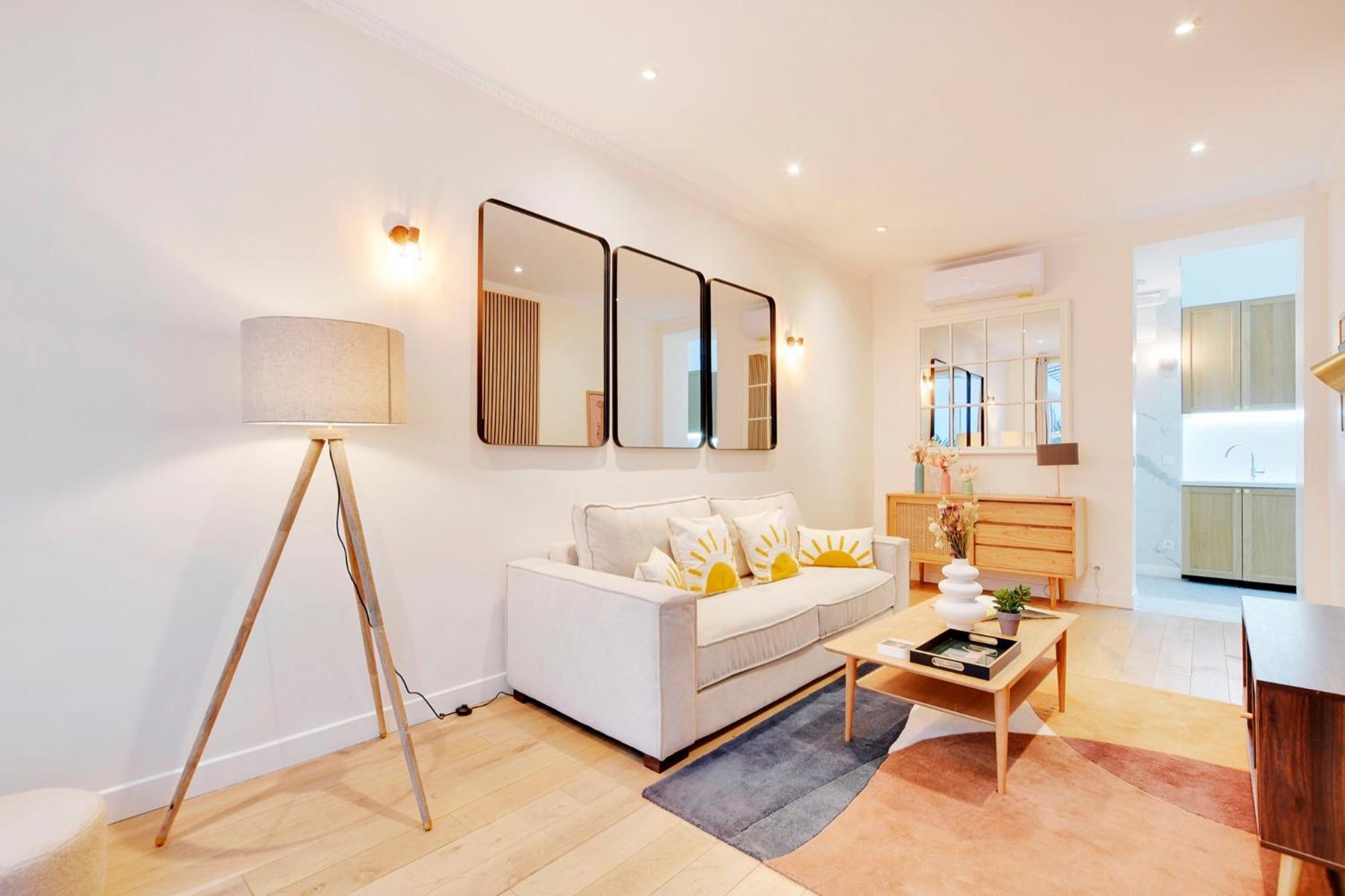Pick A Flat's In Le Marais - Rue Vieille Du Temple